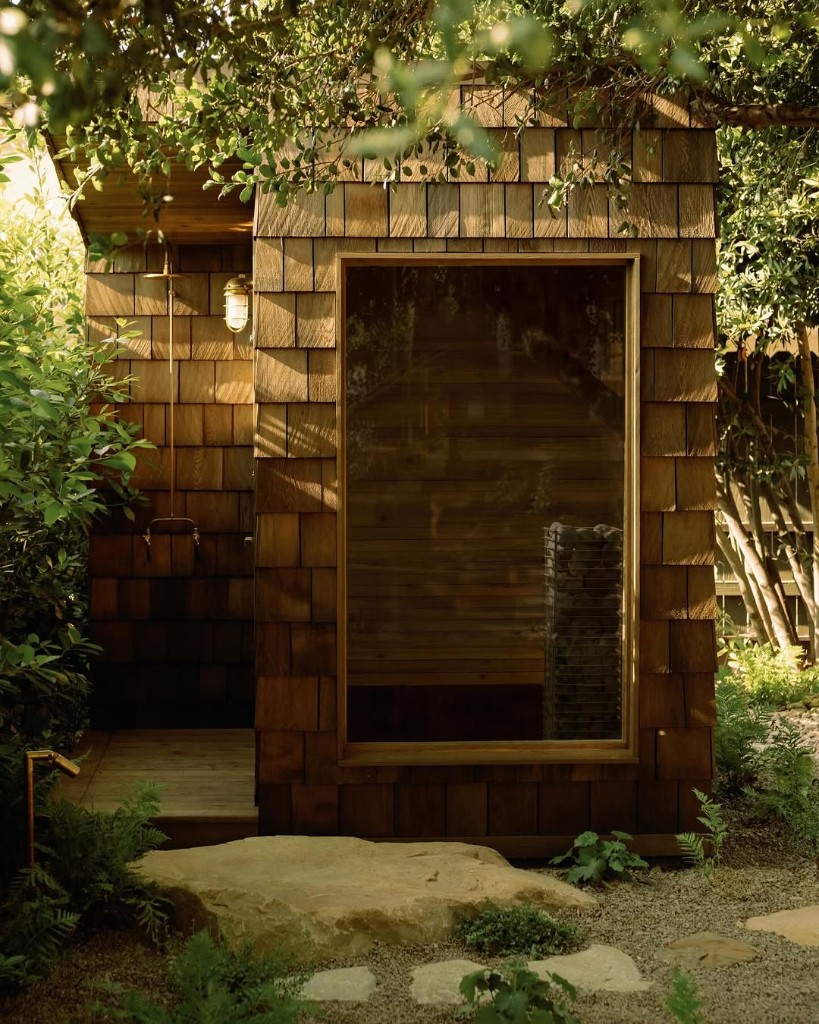 The sauna as equalizer